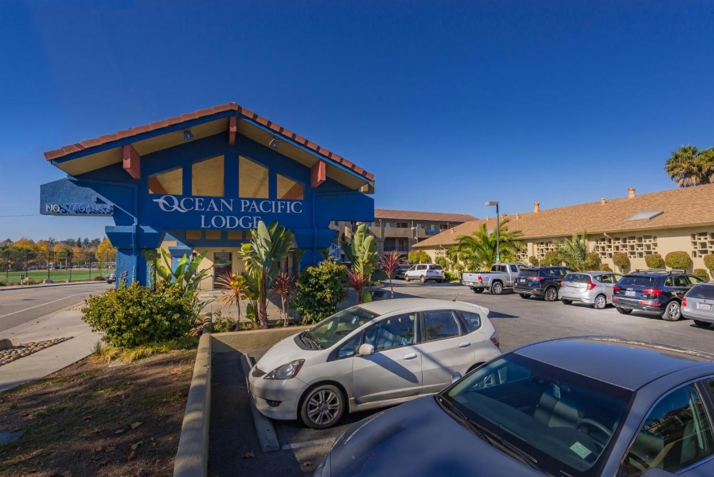 Ocean Pacific Lodge Main image