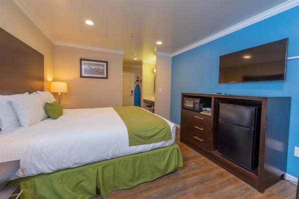 Ocean Pacific Lodge image 7
